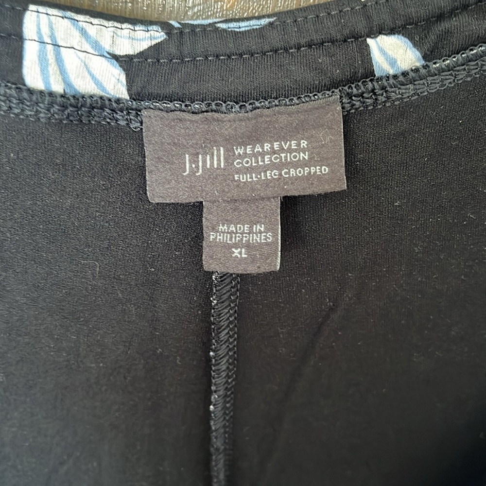 J. Jill knit cropped pants - Picture 3 of 6
